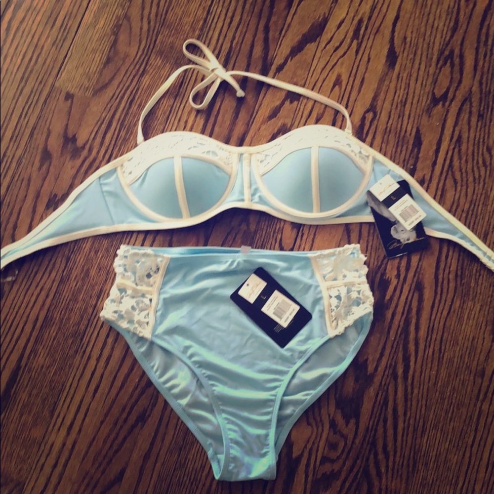 NWT bikini with high waisted bottoms
